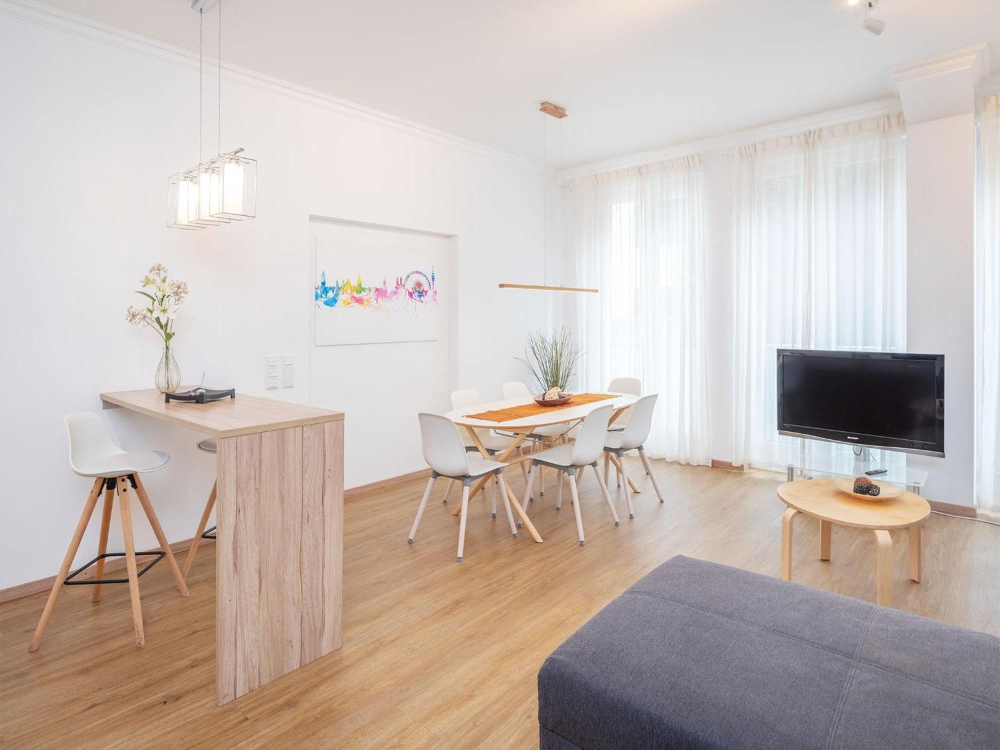 Moderne Stilvolle Im Herzen Muenchens *